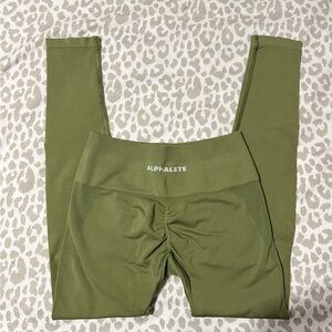 Alphalete Amplify Leggings